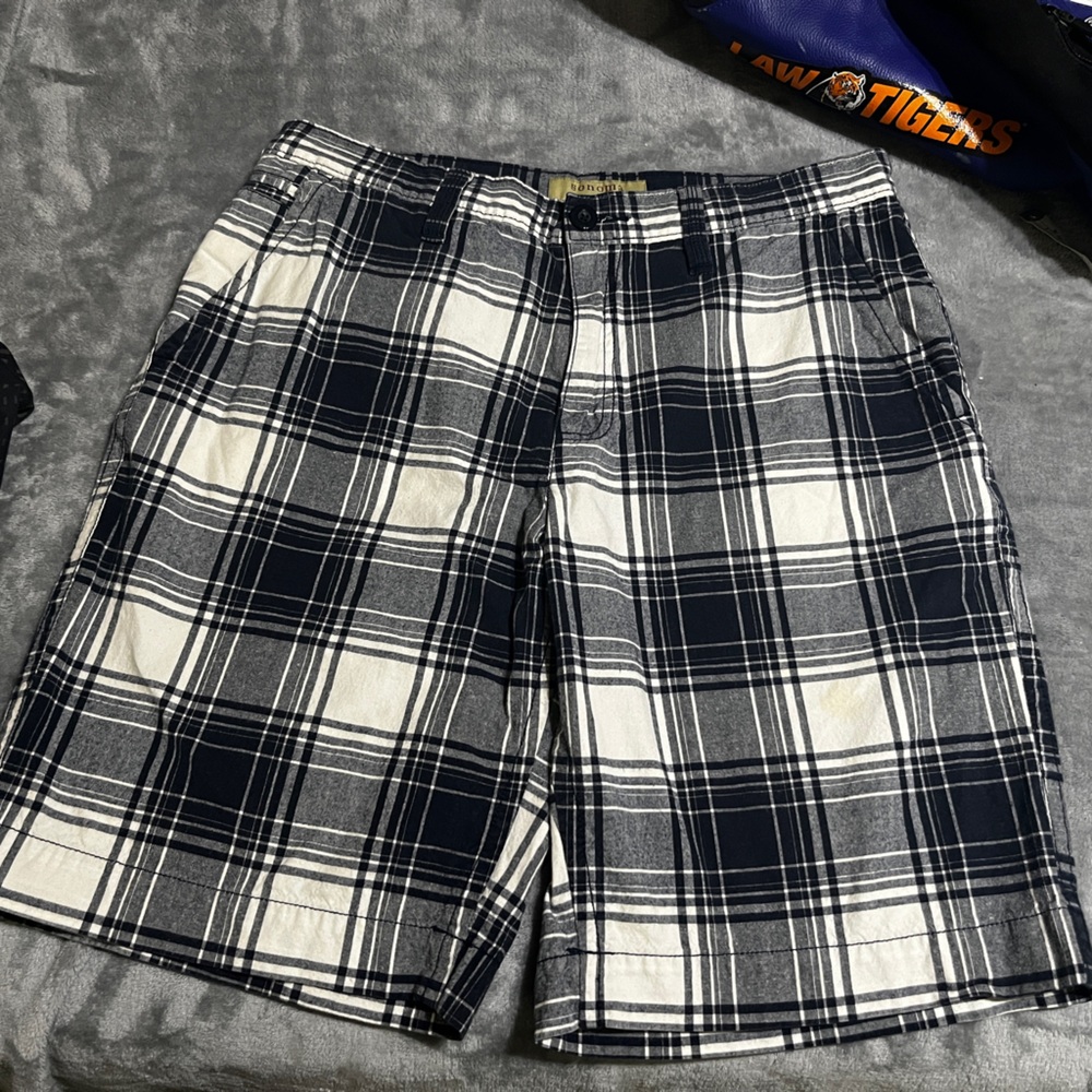 Sonoma blue and White Plaid Men's Flat Front Shorts 33